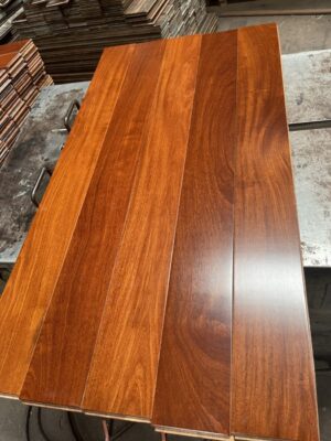 Sàn gỗ căm xe - sàn gỗ gõ đỏ - sàn gỗ sồi mỹ - sàn gỗ chiu liu - sàn gỗ tự nhiên bình dương