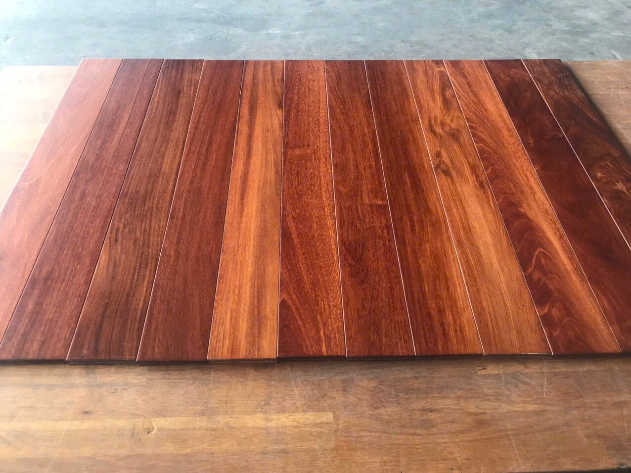 sàn gỗ kỹ thuật walnut bình dương